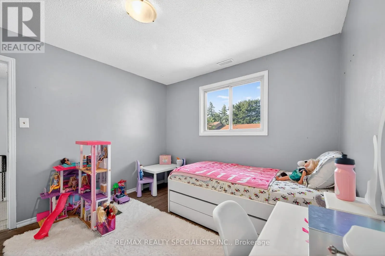 54 - 765 OKLAHOMA DRIVE