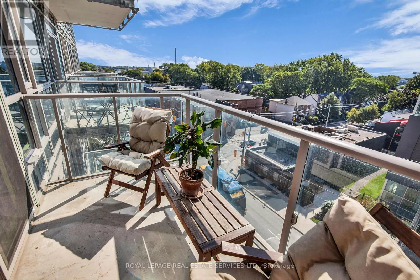 601 - 150 LOGAN AVENUE