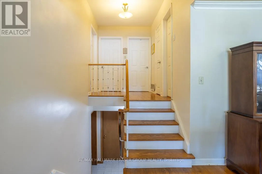 15 STANLAND DRIVE