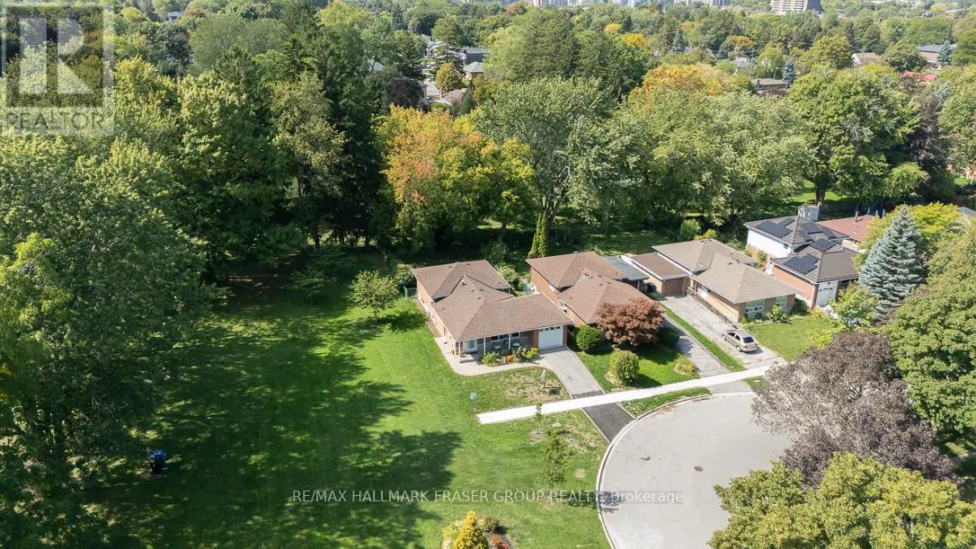 15 STANLAND DRIVE