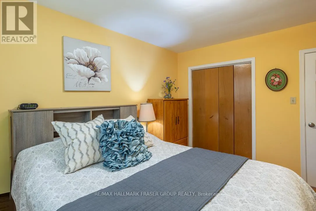 15 STANLAND DRIVE