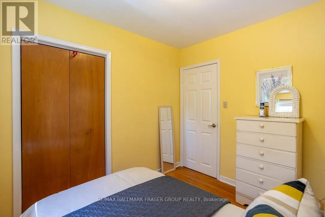 15 STANLAND DRIVE
