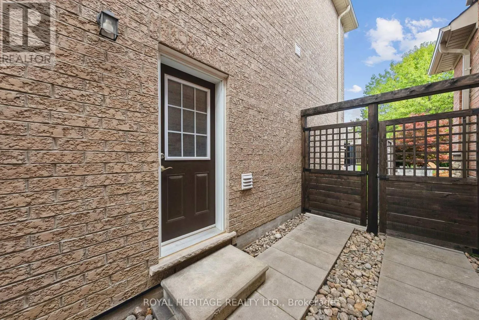 49 ST AUGUSTINE DRIVE