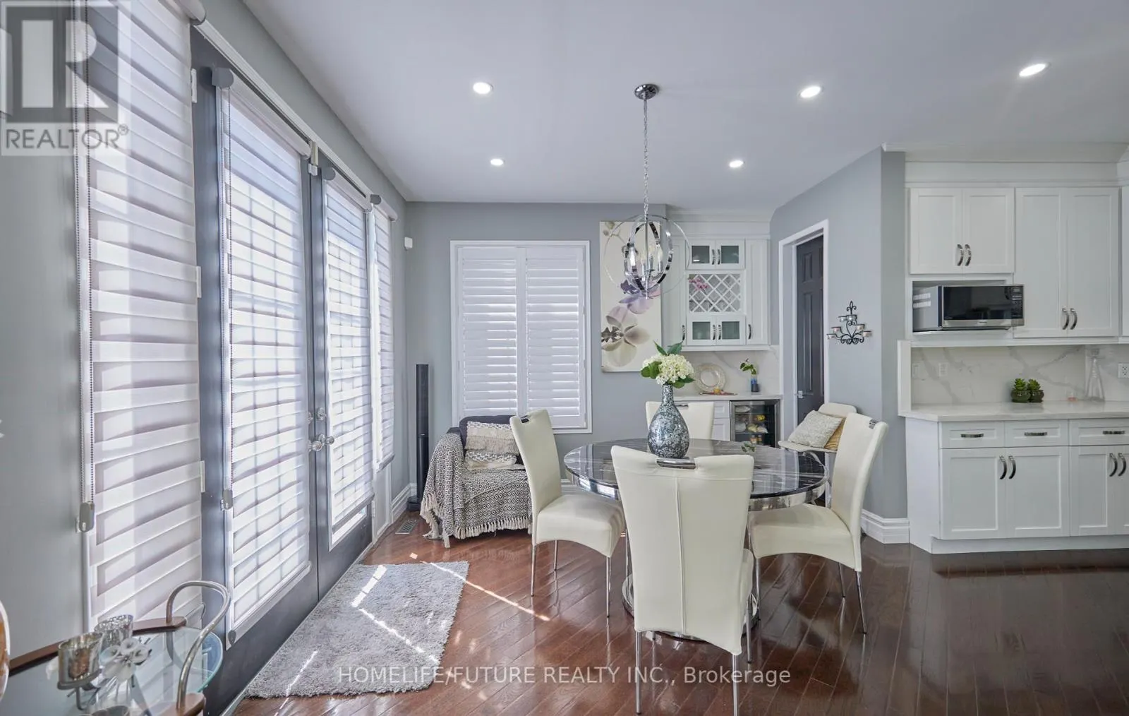 2549 SNOW KNIGHT DRIVE