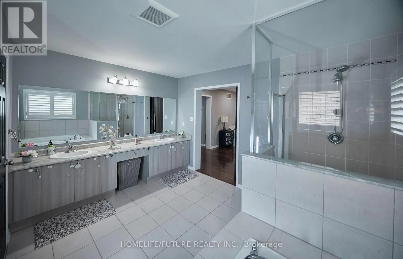 2549 SNOW KNIGHT DRIVE