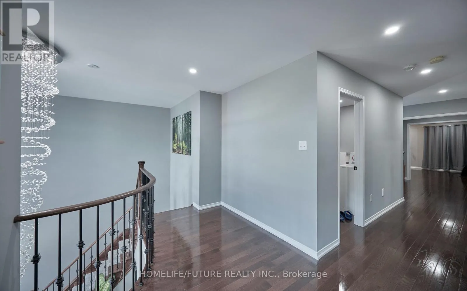 2549 SNOW KNIGHT DRIVE