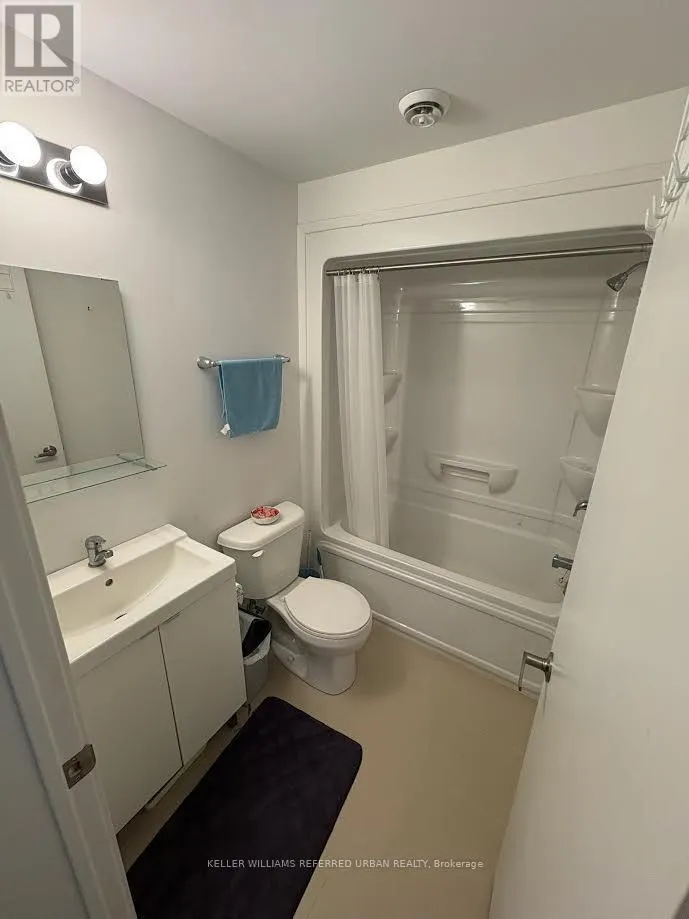 10-1 - 1720 SIMCOE STREET N