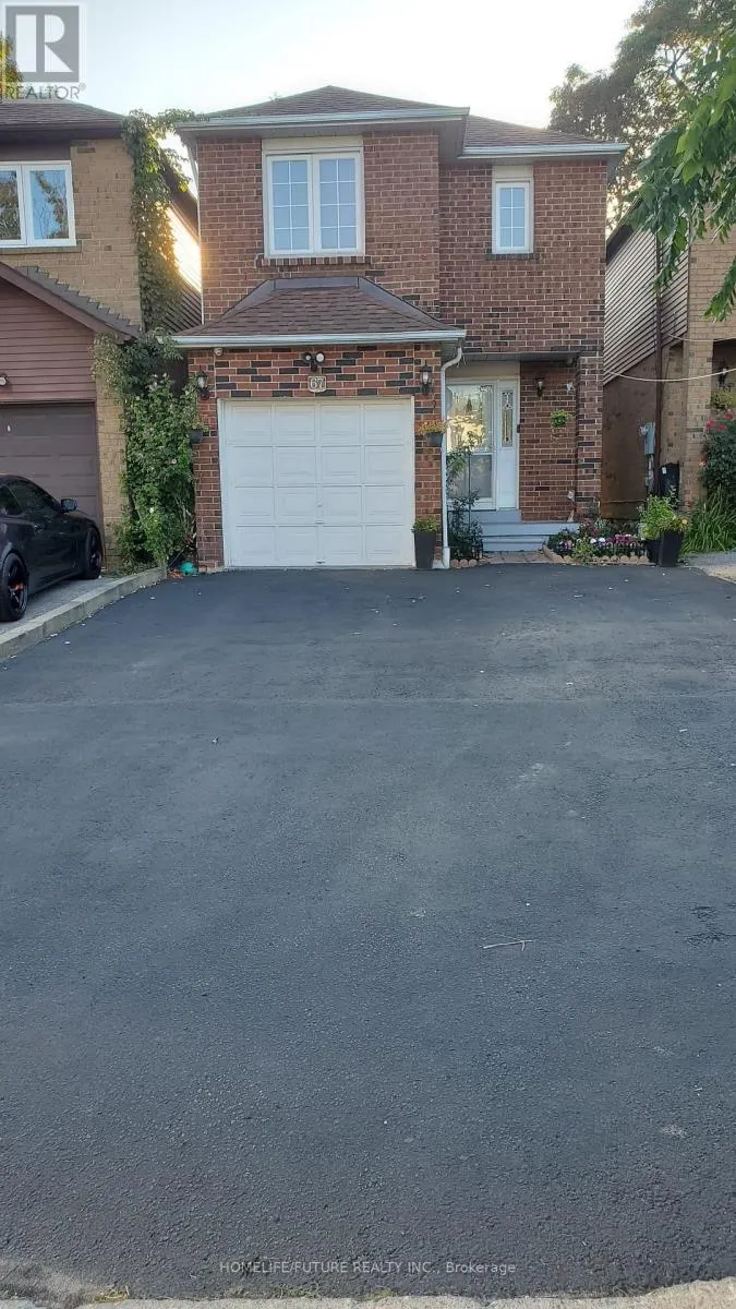 67 VERNE CRESCENT