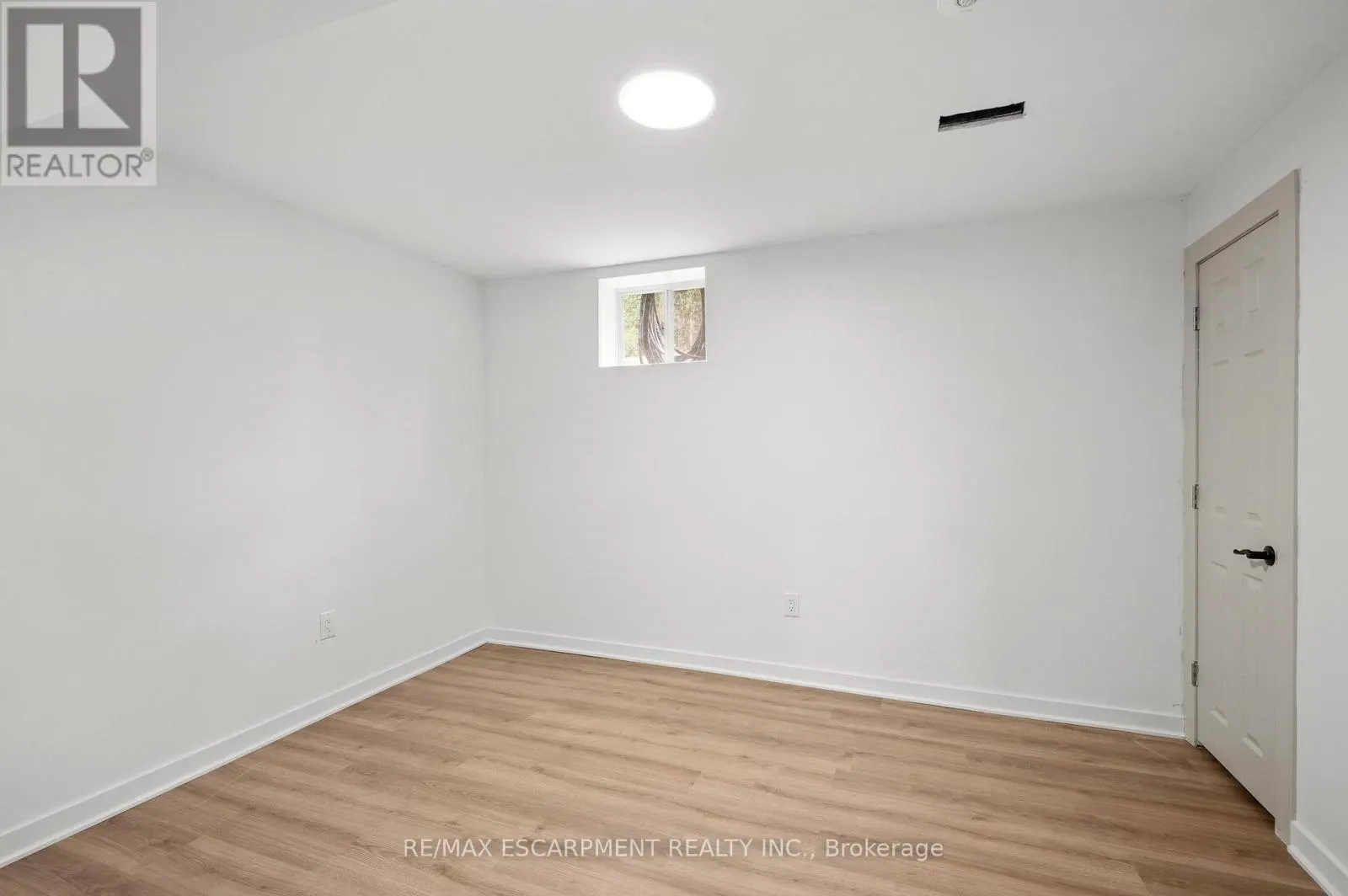 31 INGLEWOOD PLACE