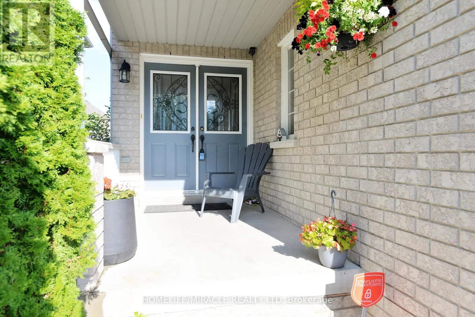 41 COTTAGE CRESCENT