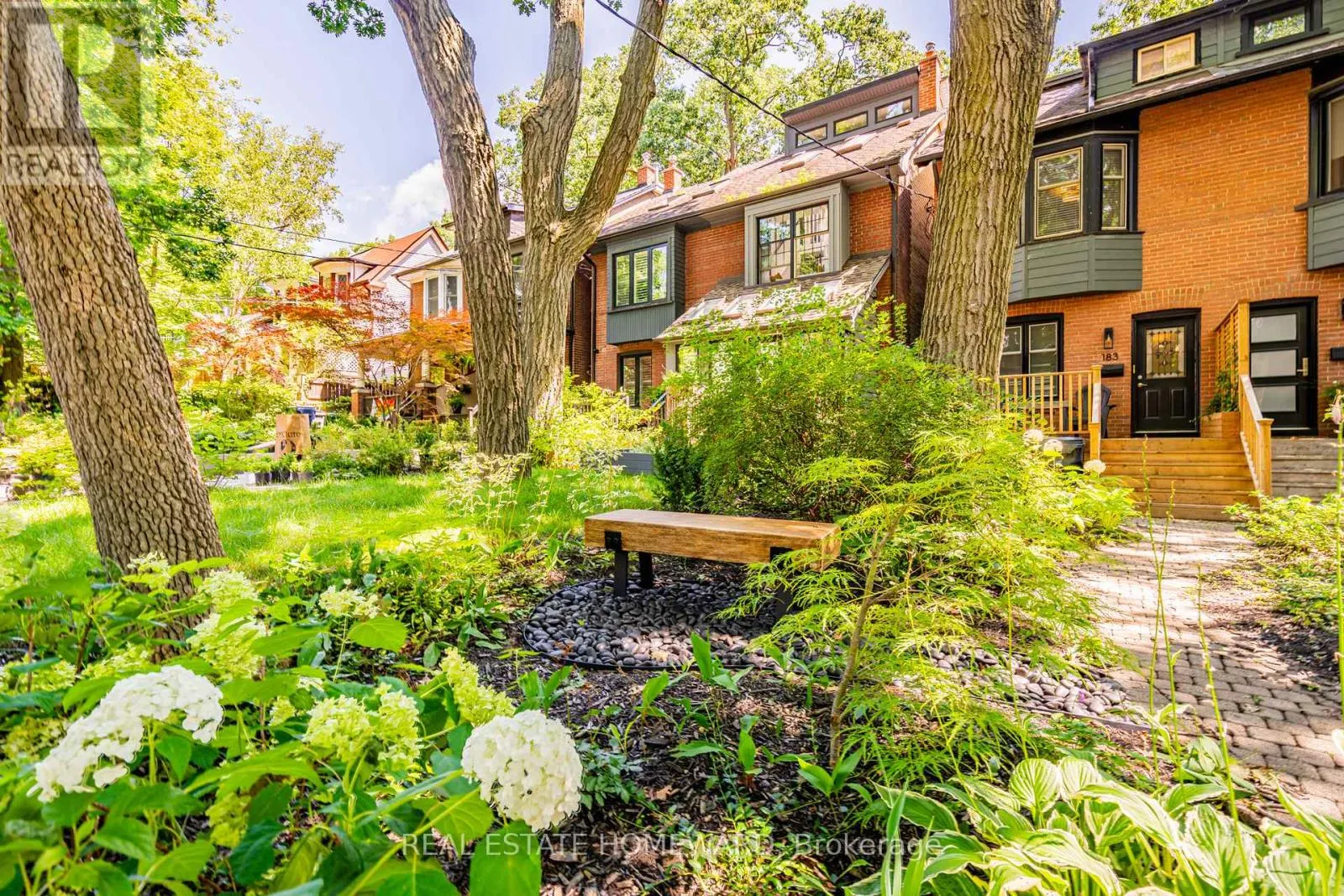 3 - 183 BEECH AVENUE