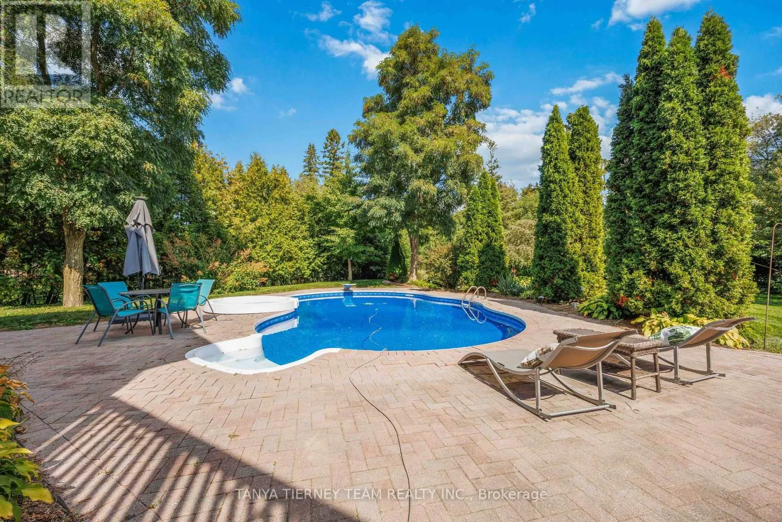 1277 TOWNLINE ROAD N
