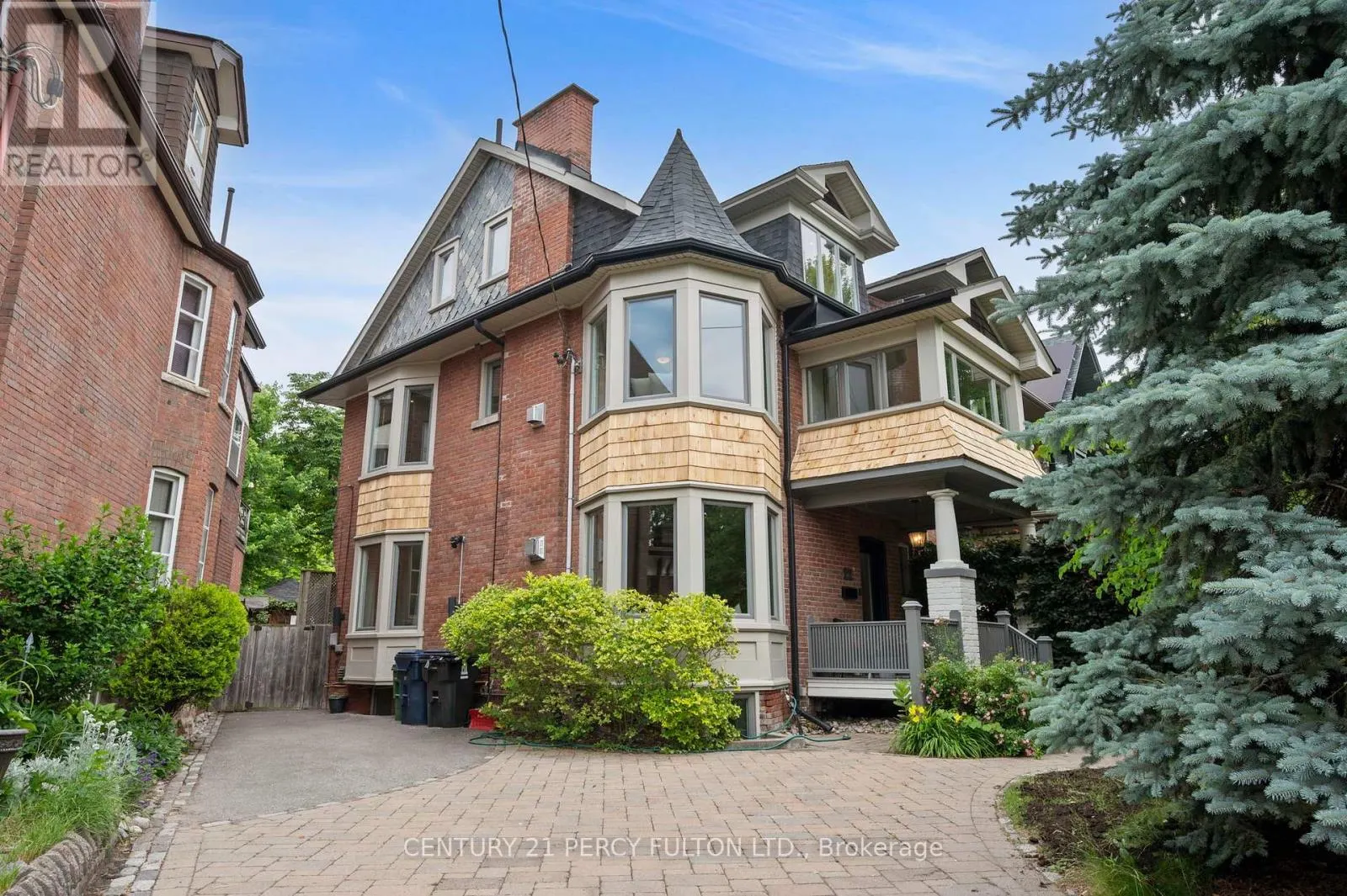 22 COLUMBINE AVENUE