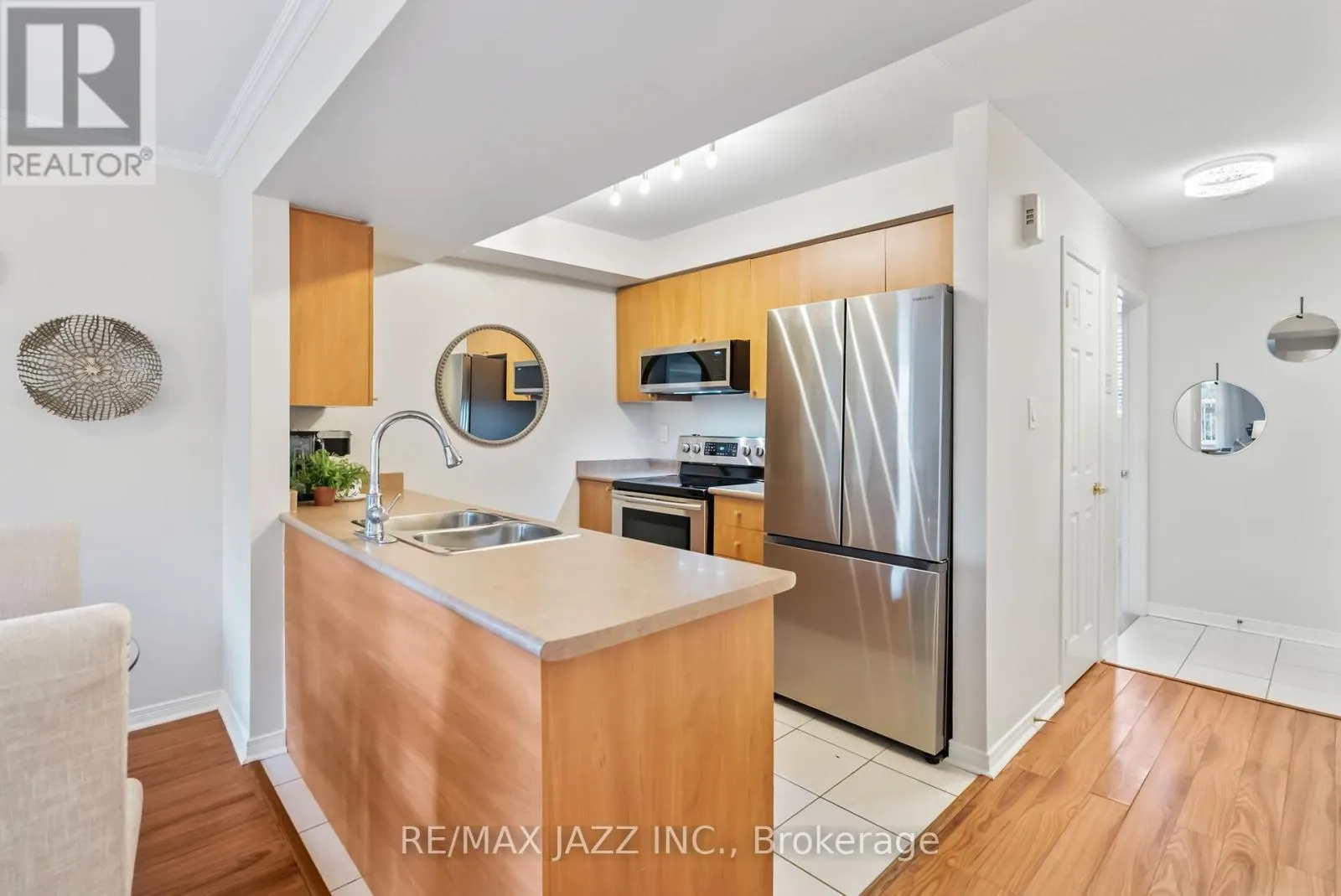1 - 51 PETRA WAY, #1