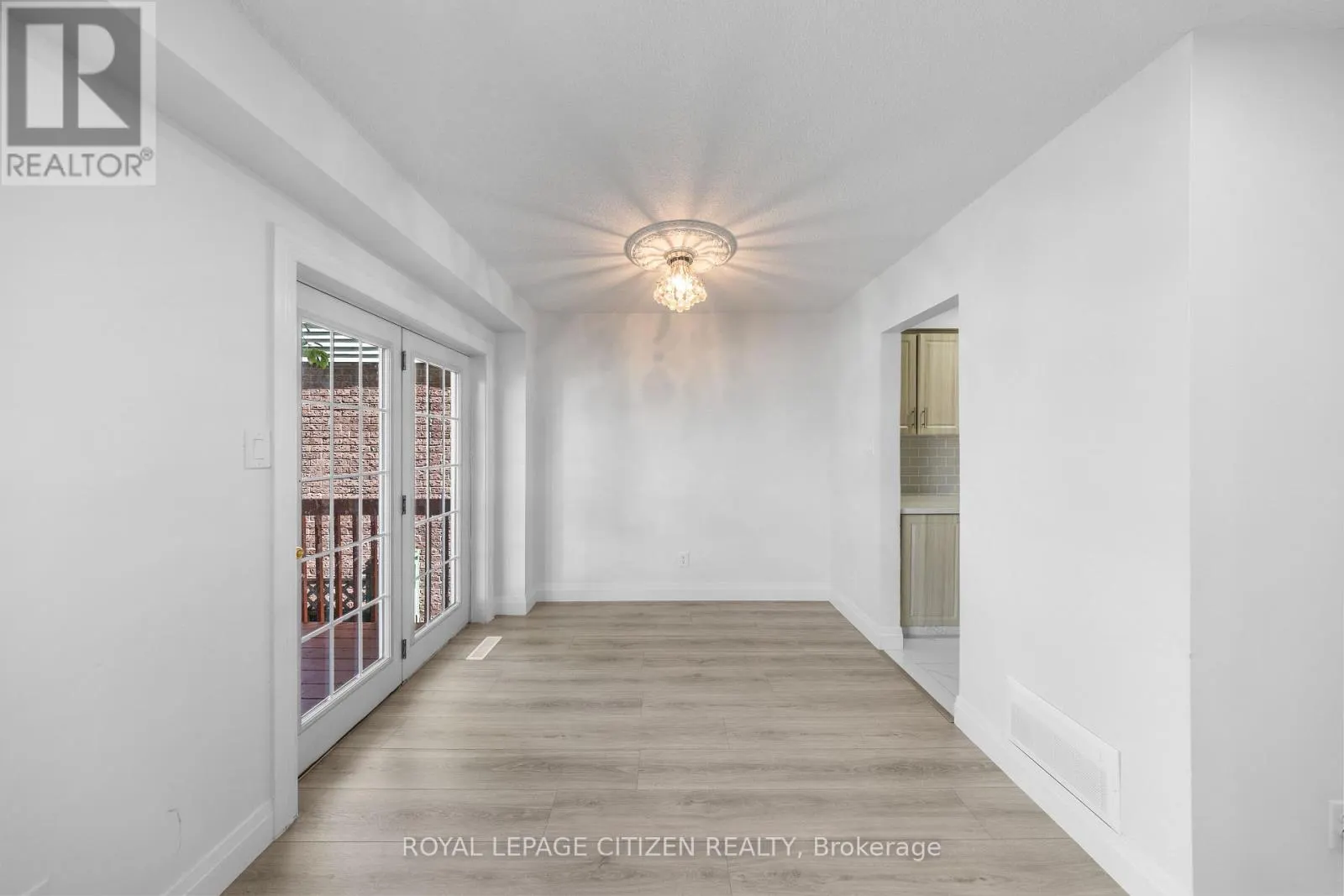 116 DUCATEL CRESCENT