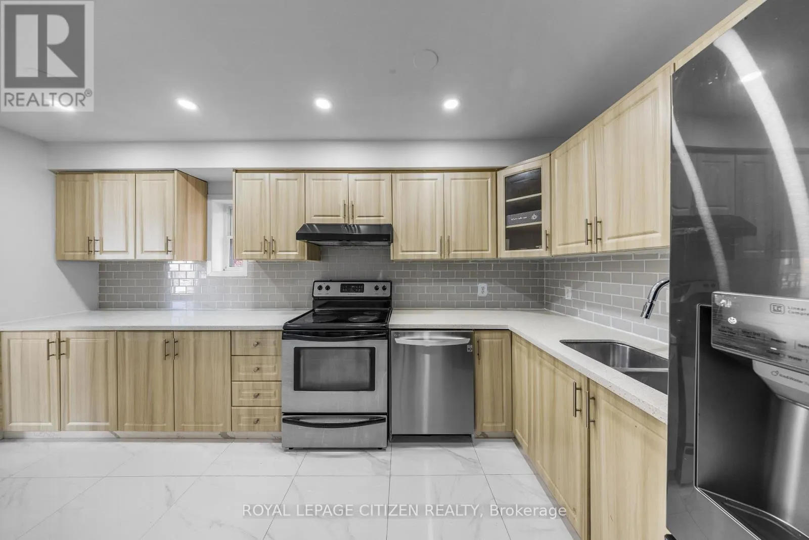 116 DUCATEL CRESCENT