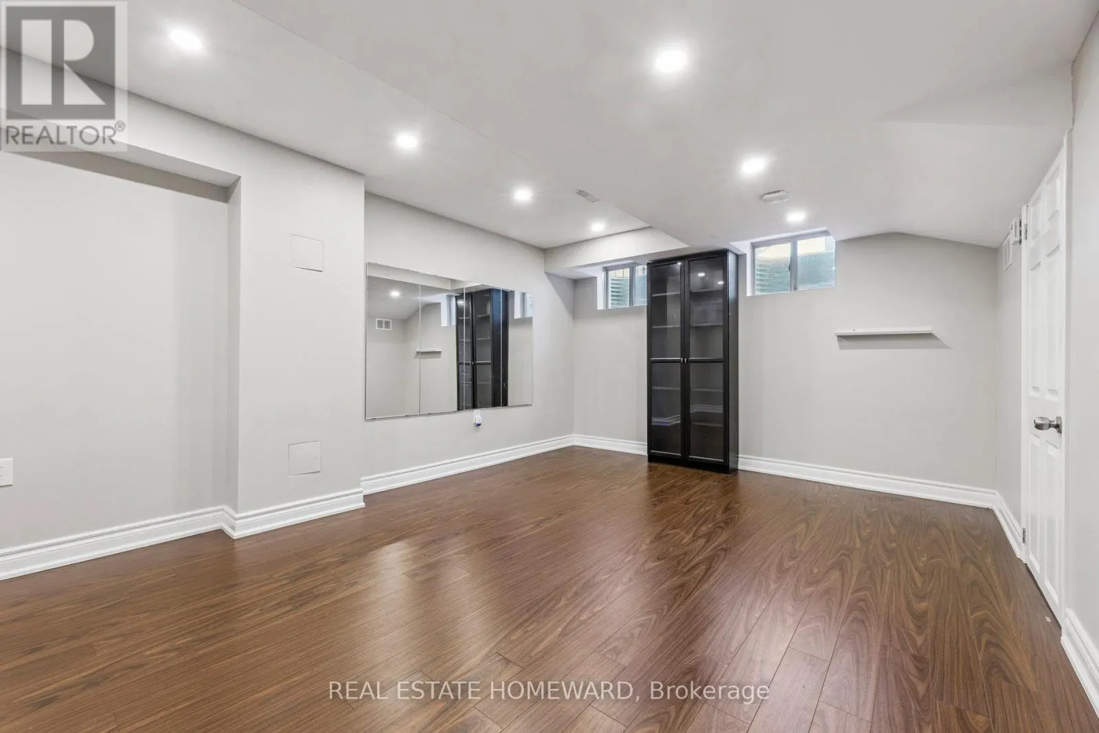 2612 CERISE MANOR