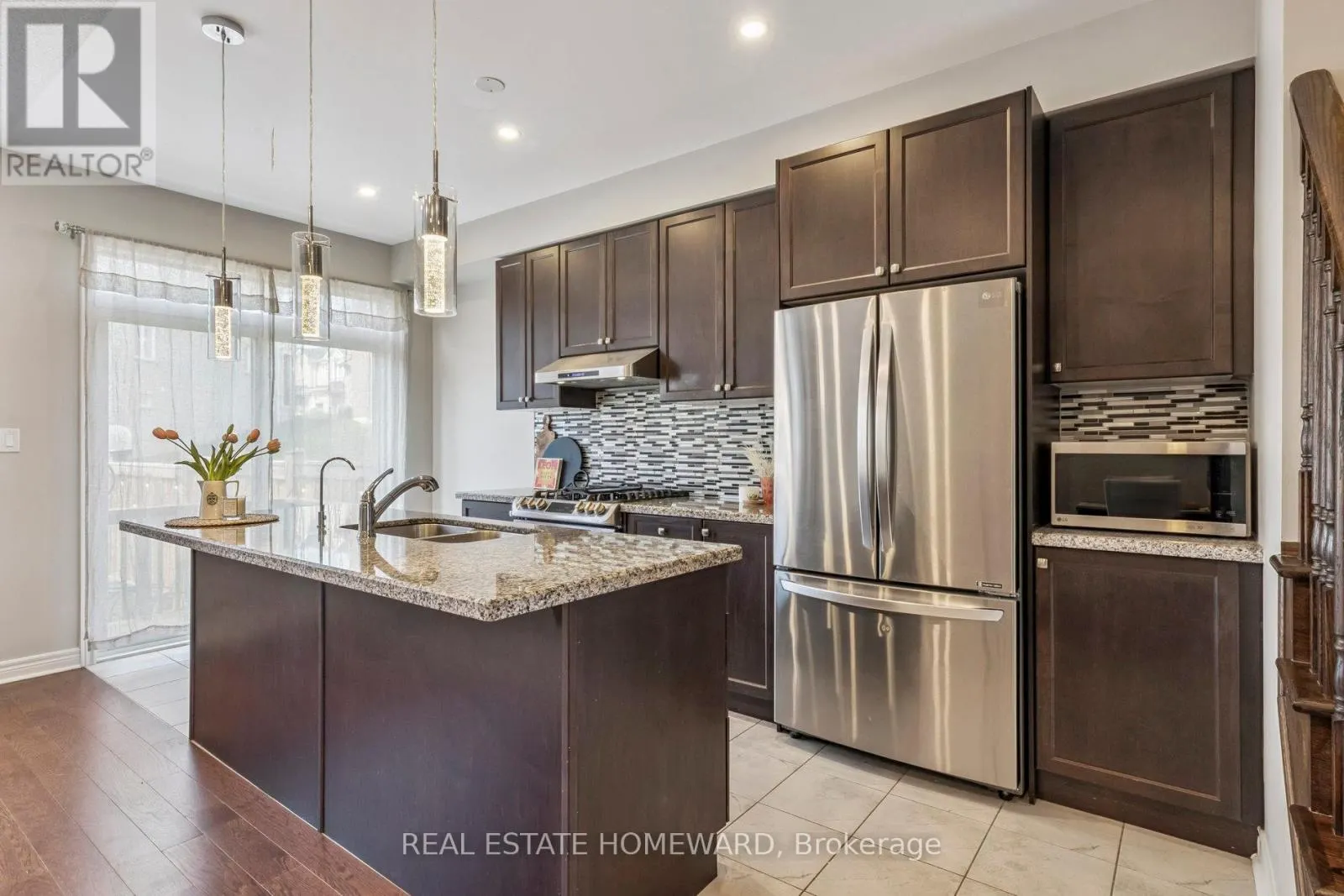 2612 CERISE MANOR