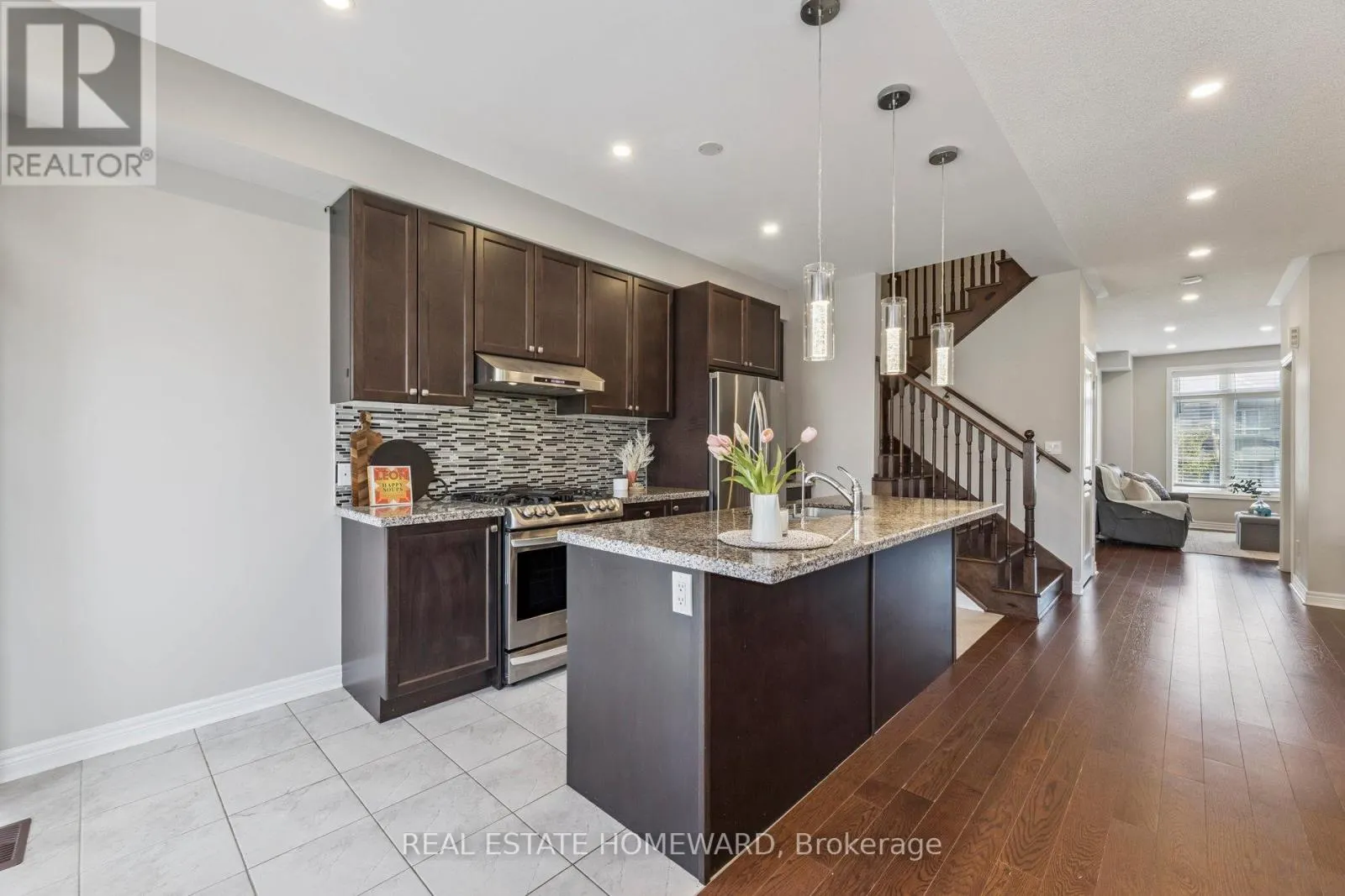 2612 CERISE MANOR
