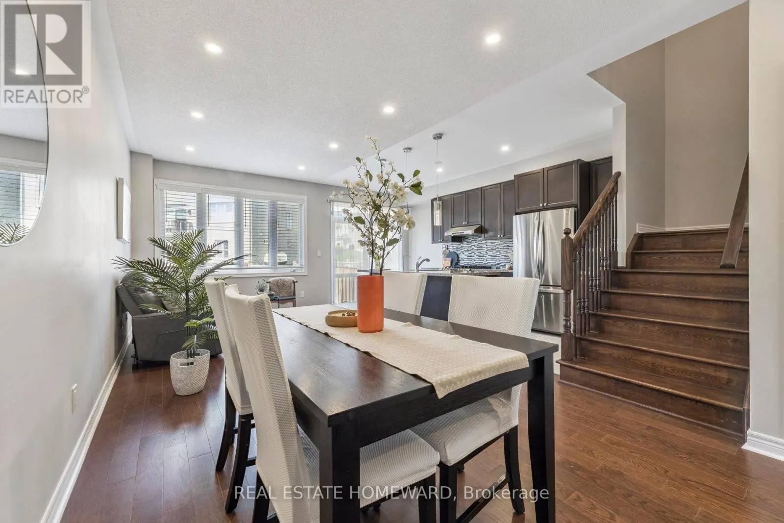 2612 CERISE MANOR