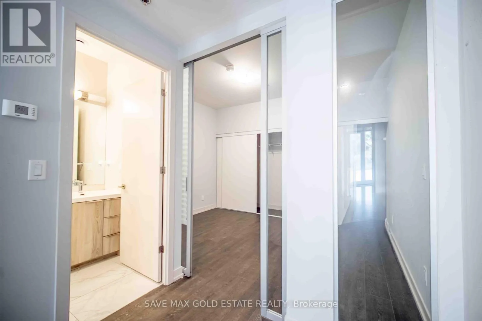 107 - 104 GLEN EVEREST ROAD