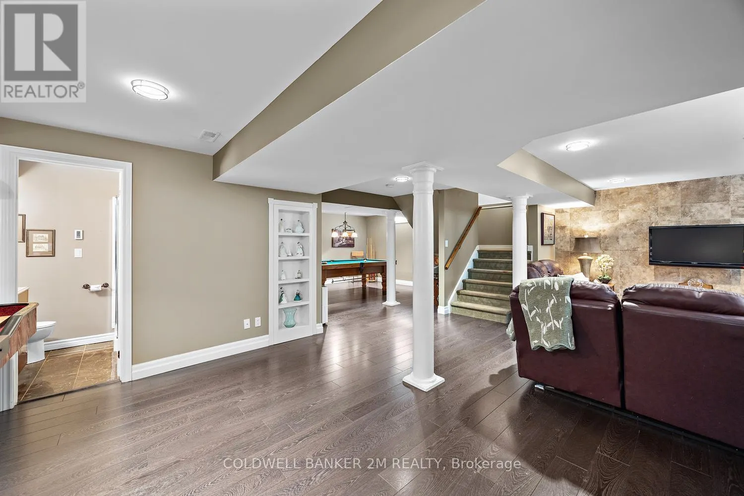 348 RYERSON CRESCENT
