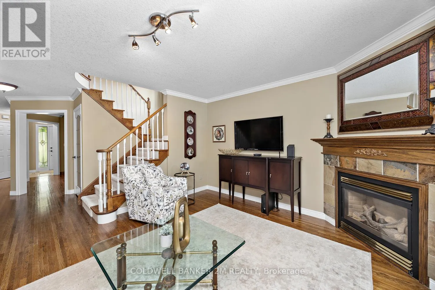 348 RYERSON CRESCENT