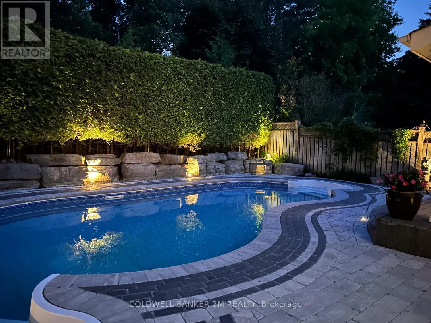 348 RYERSON CRESCENT