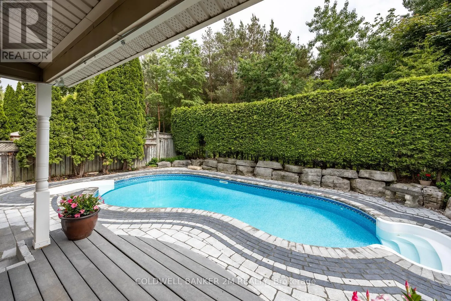 348 RYERSON CRESCENT