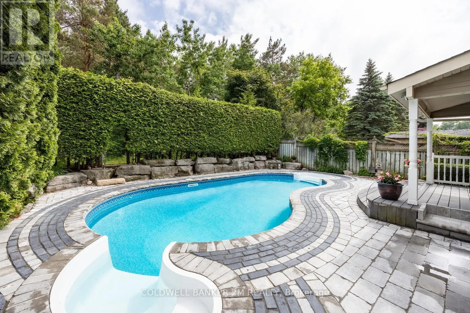 348 RYERSON CRESCENT