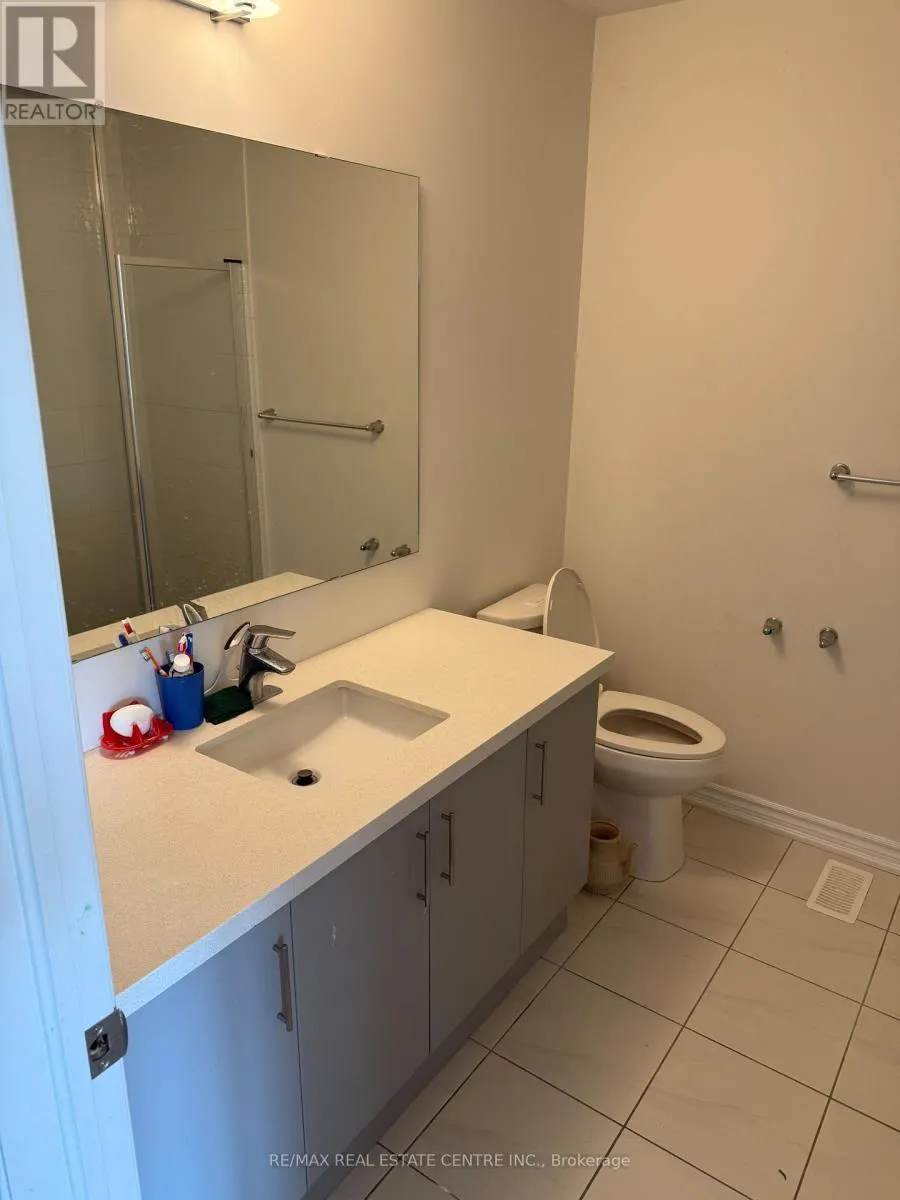 26 - 26 PARADISE WAY E