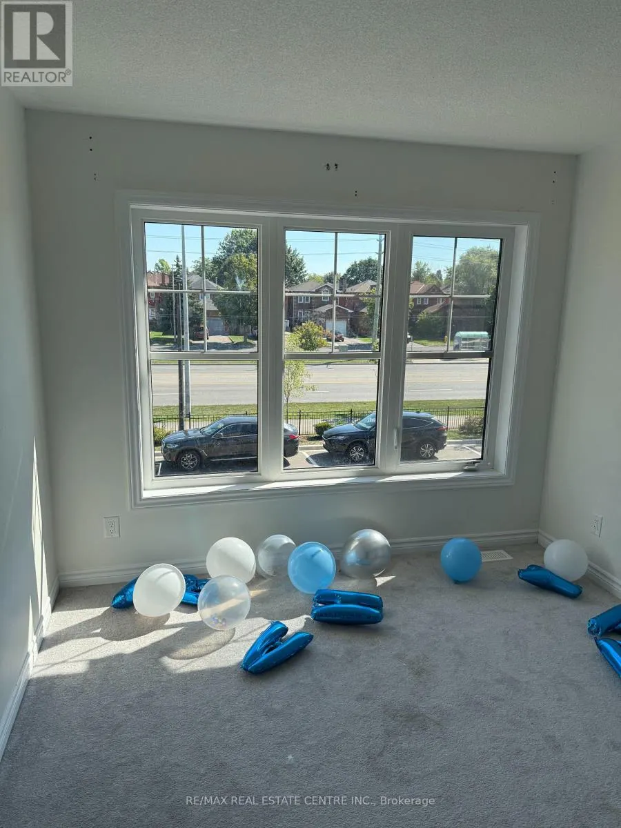 26 - 26 PARADISE WAY E