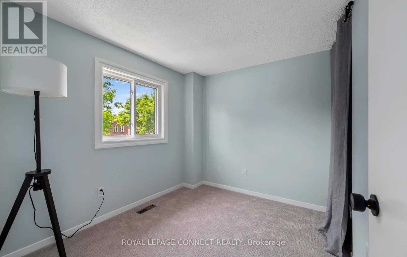 57 DANIELS CRESCENT