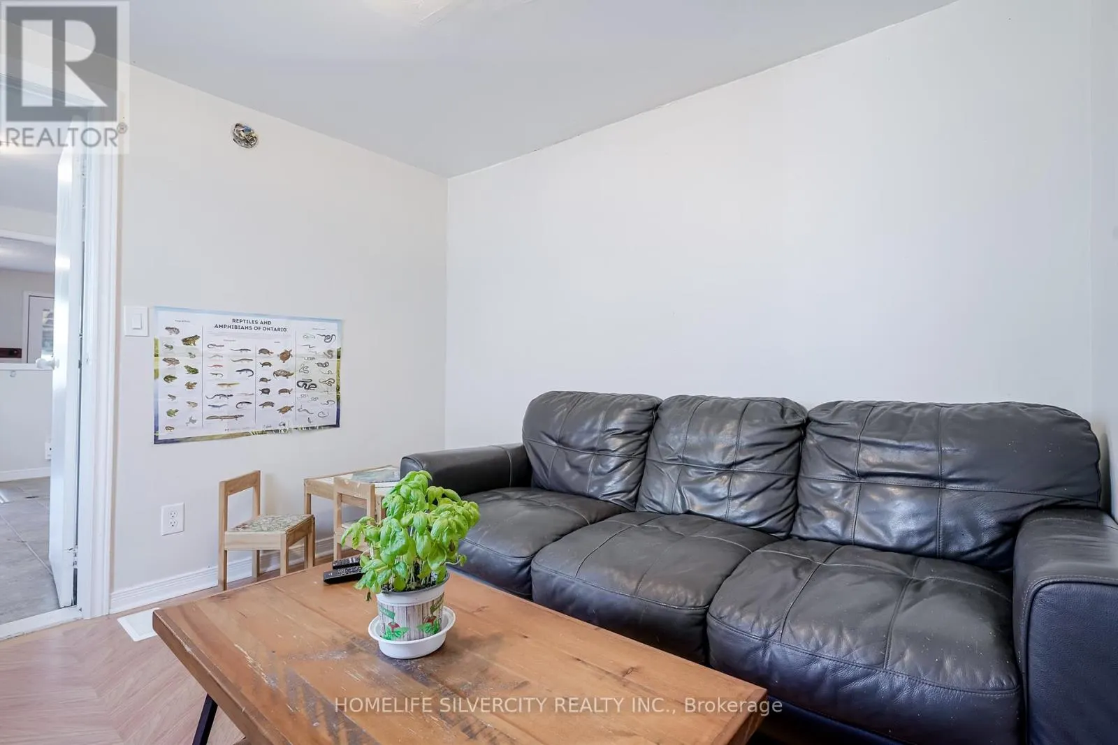 283 PARK ROAD S