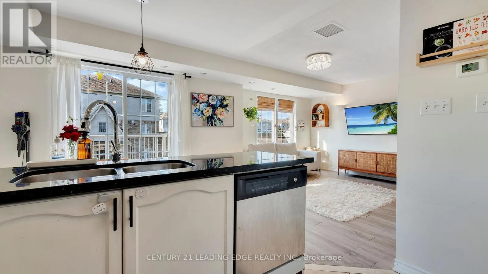 23 - 200 MCLEVIN AVENUE
