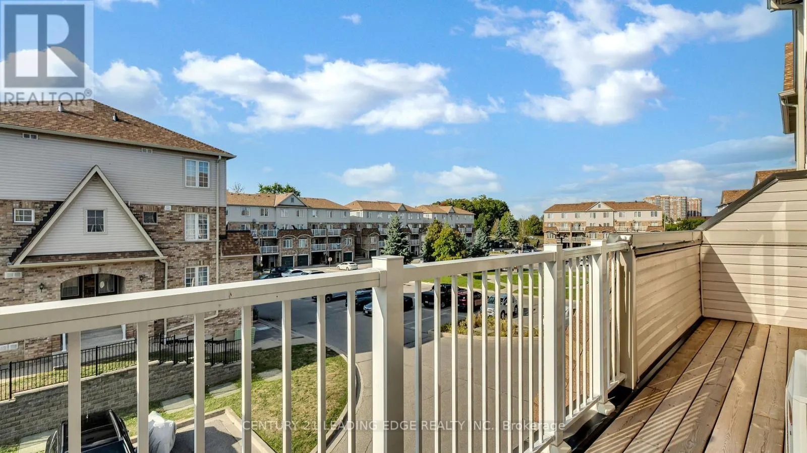 23 - 200 MCLEVIN AVENUE