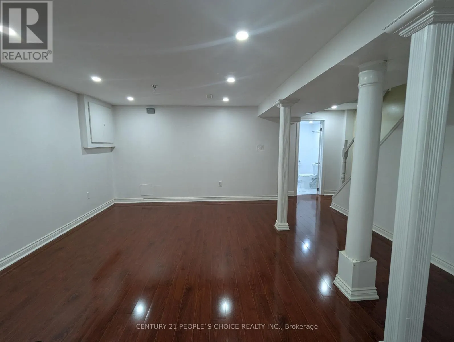 45 WHITELEAS AVENUE