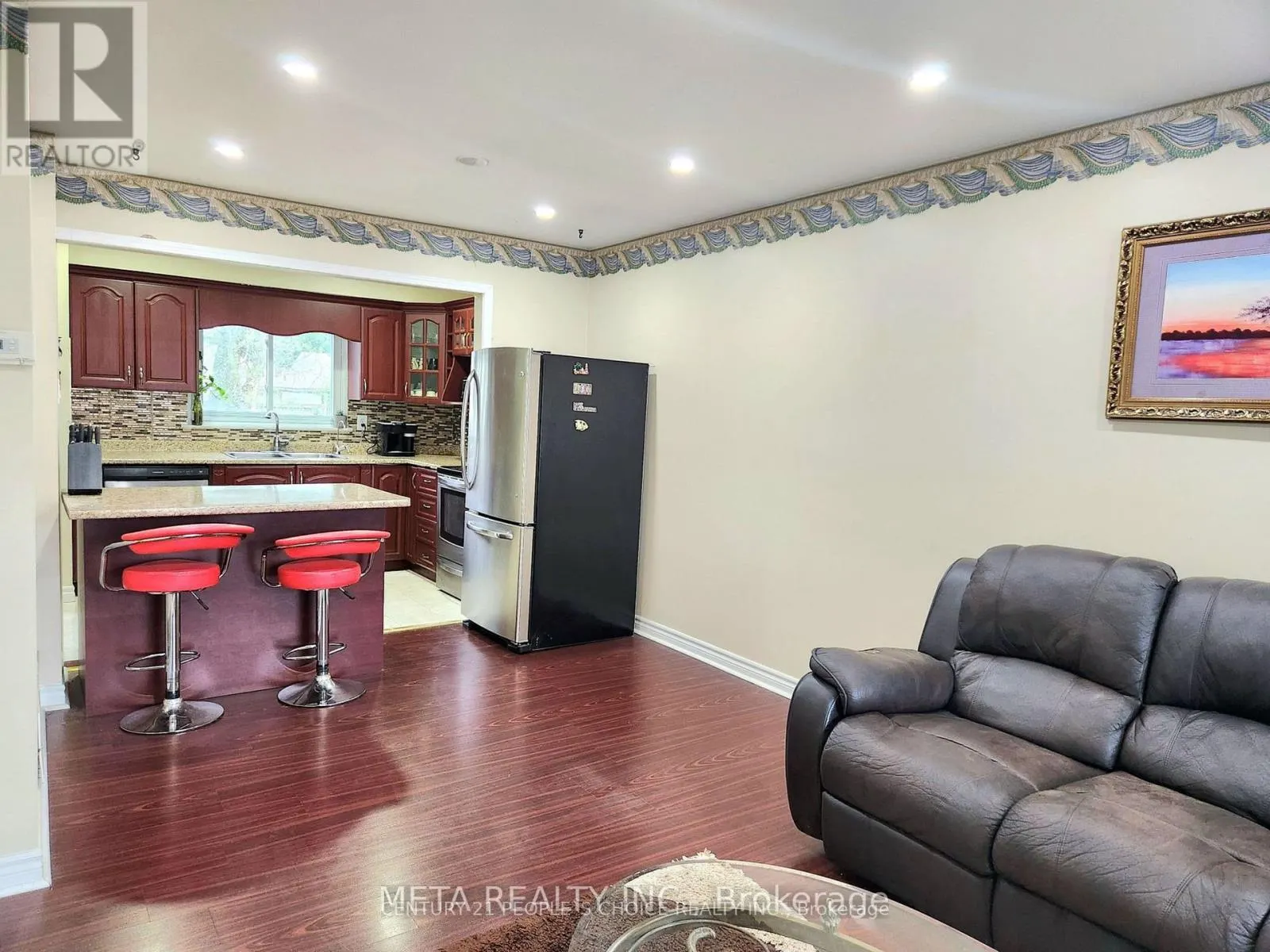 45 WHITELEAS AVENUE