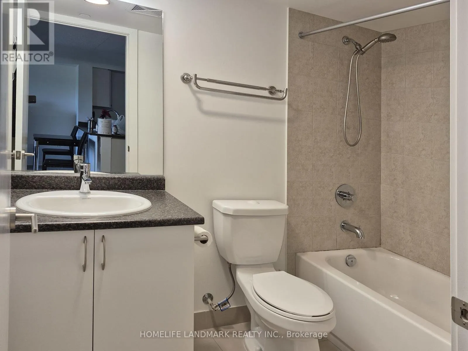 302 - 1346 DANFORTH ROAD