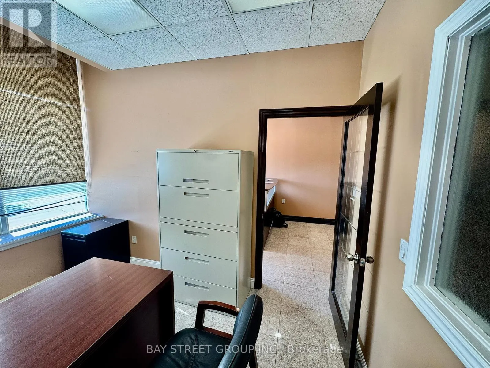 204 - 80 CORPORATE DRIVE