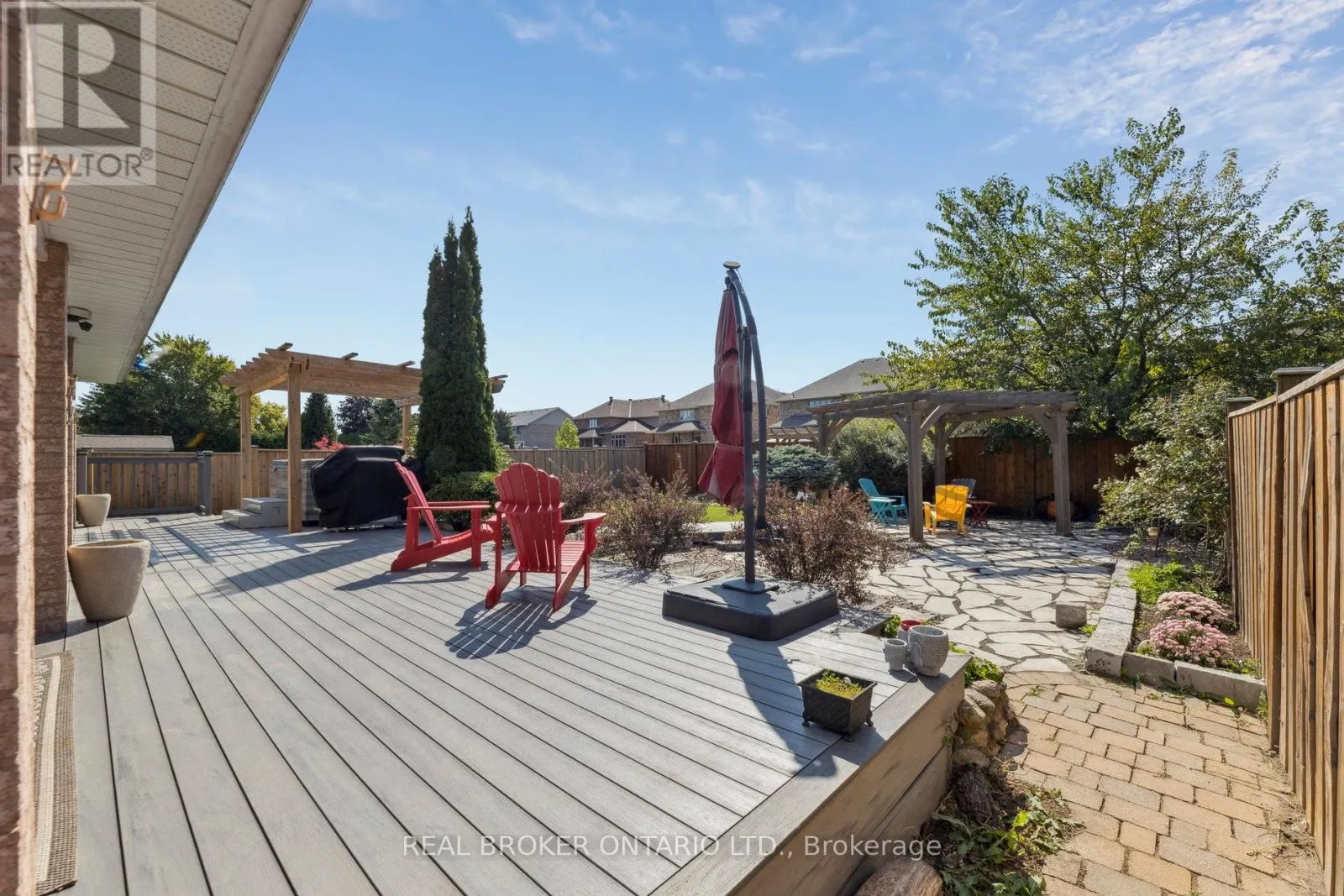 1566 OAKBURN STREET
