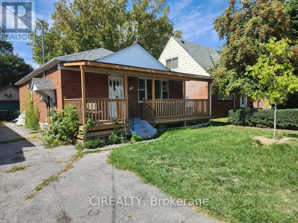 82 LILIAN DRIVE