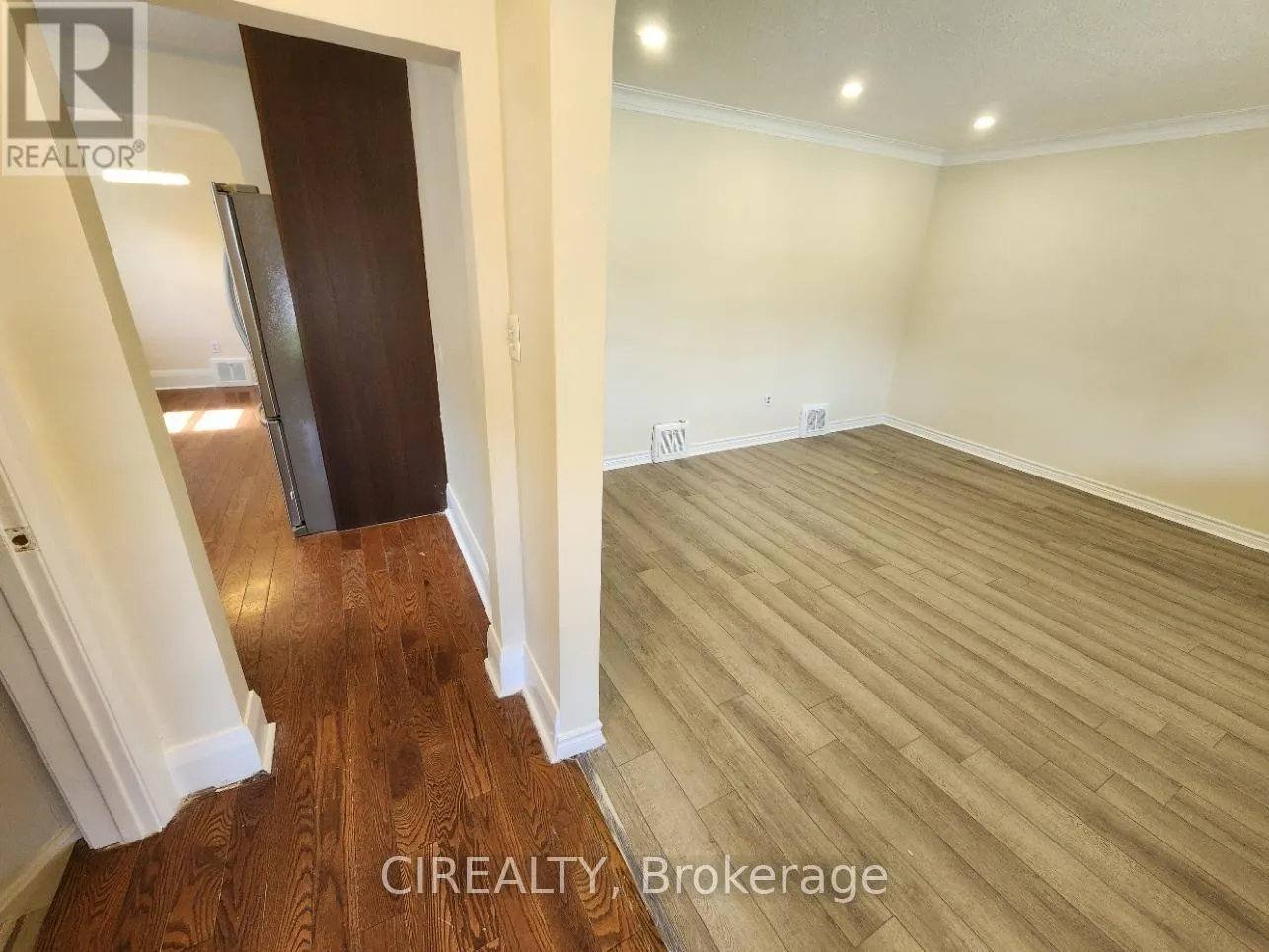 82 LILIAN DRIVE