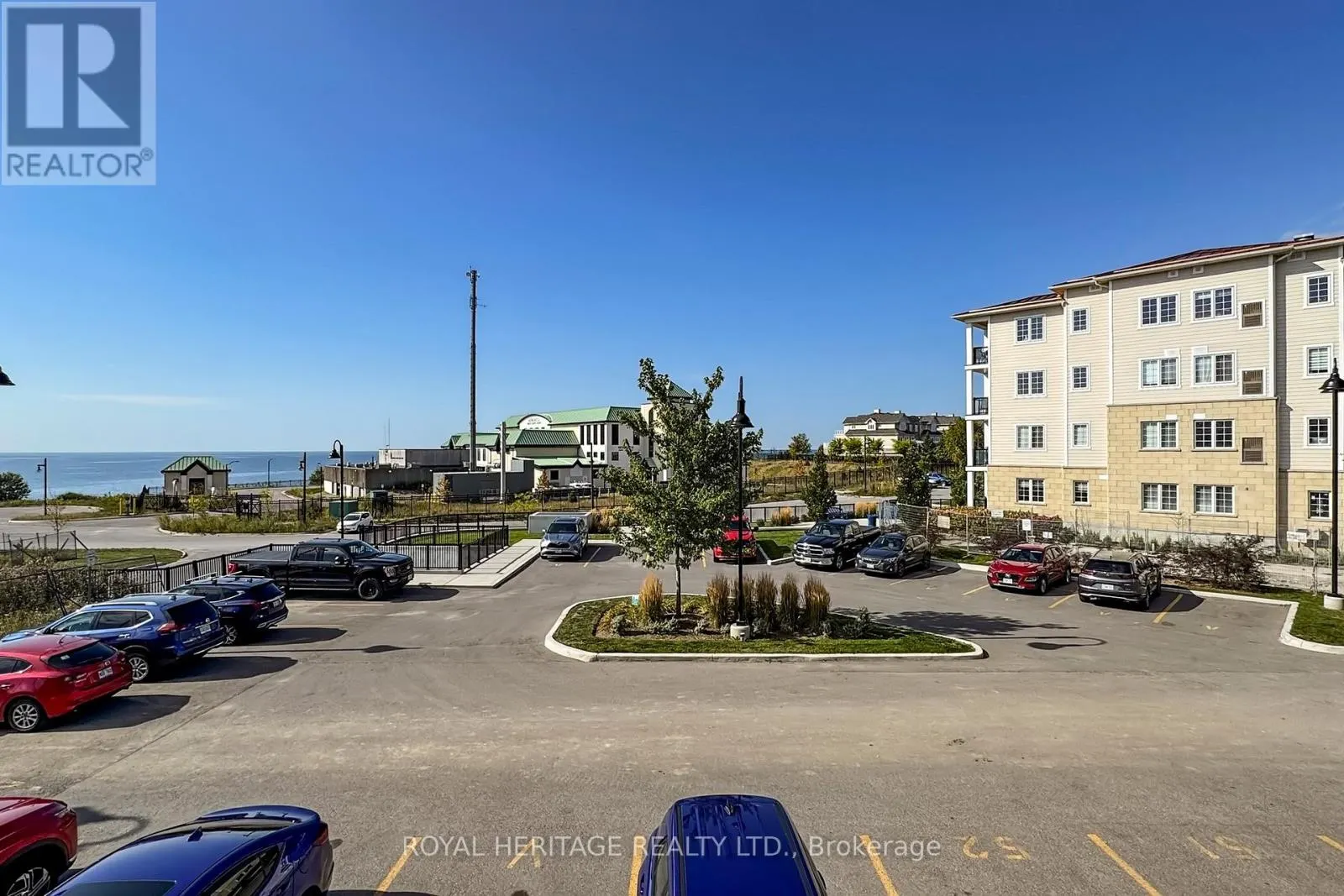 214 - 70 SHIPWAY AVENUE
