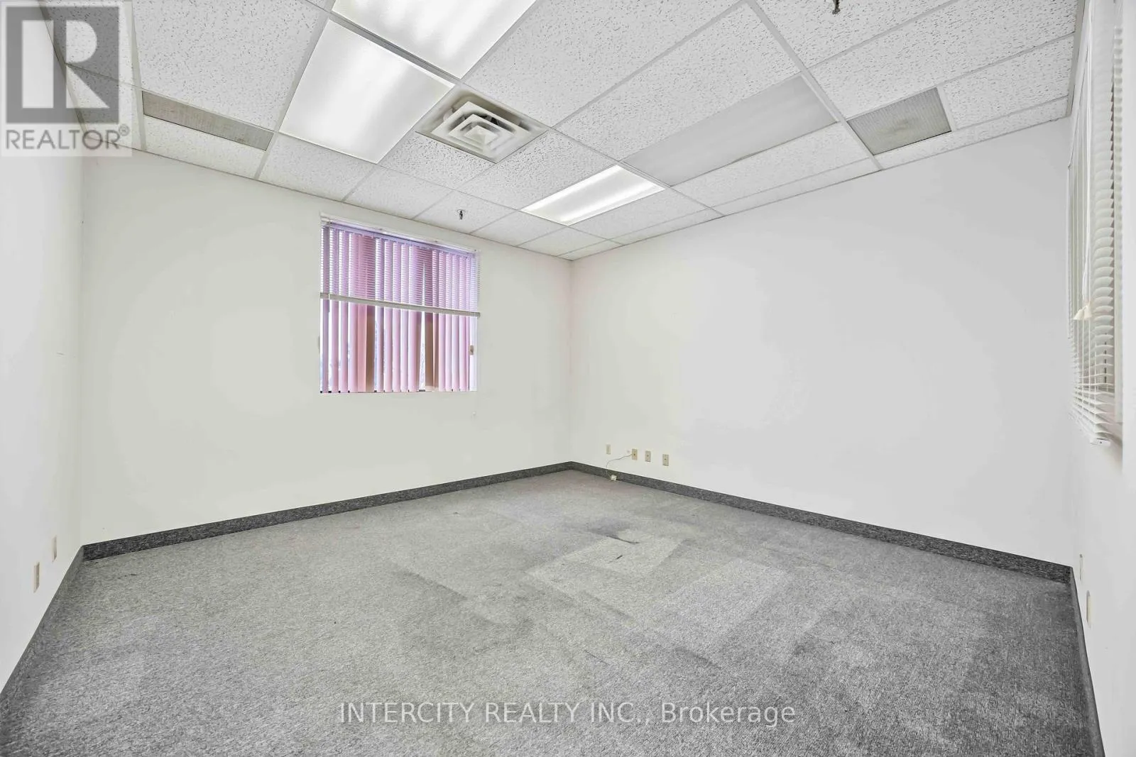 UNIT A/B - 65 MELFORD DRIVE