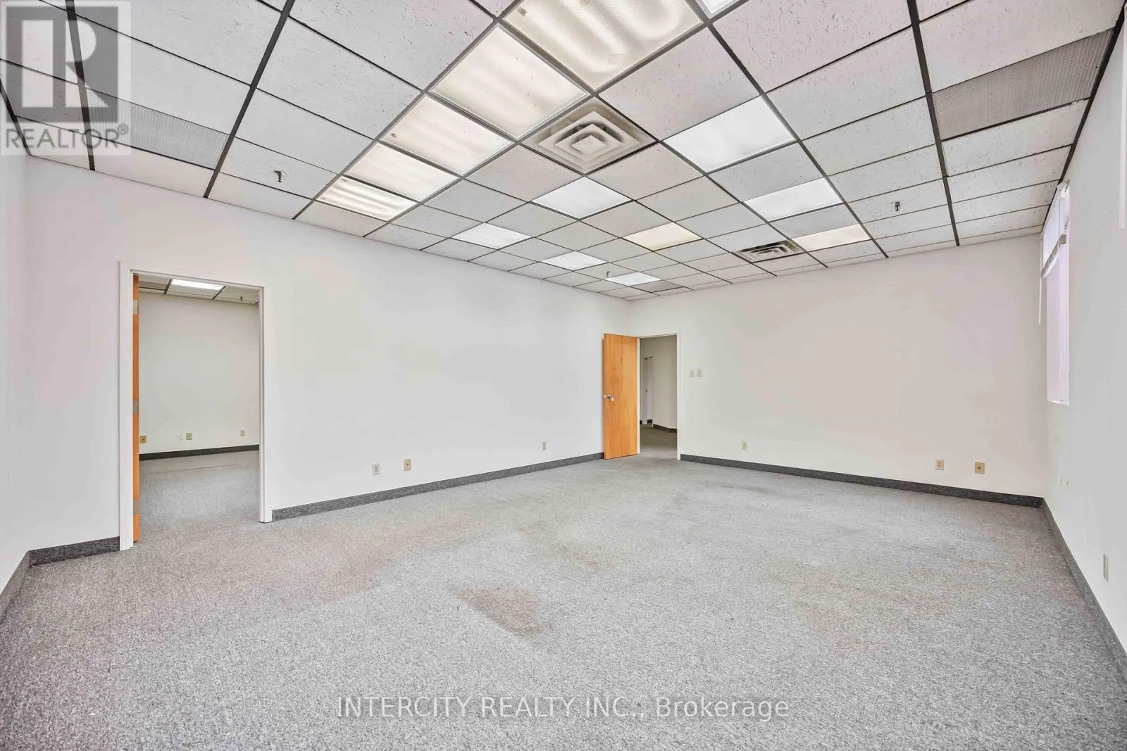 UNIT A/B - 65 MELFORD DRIVE