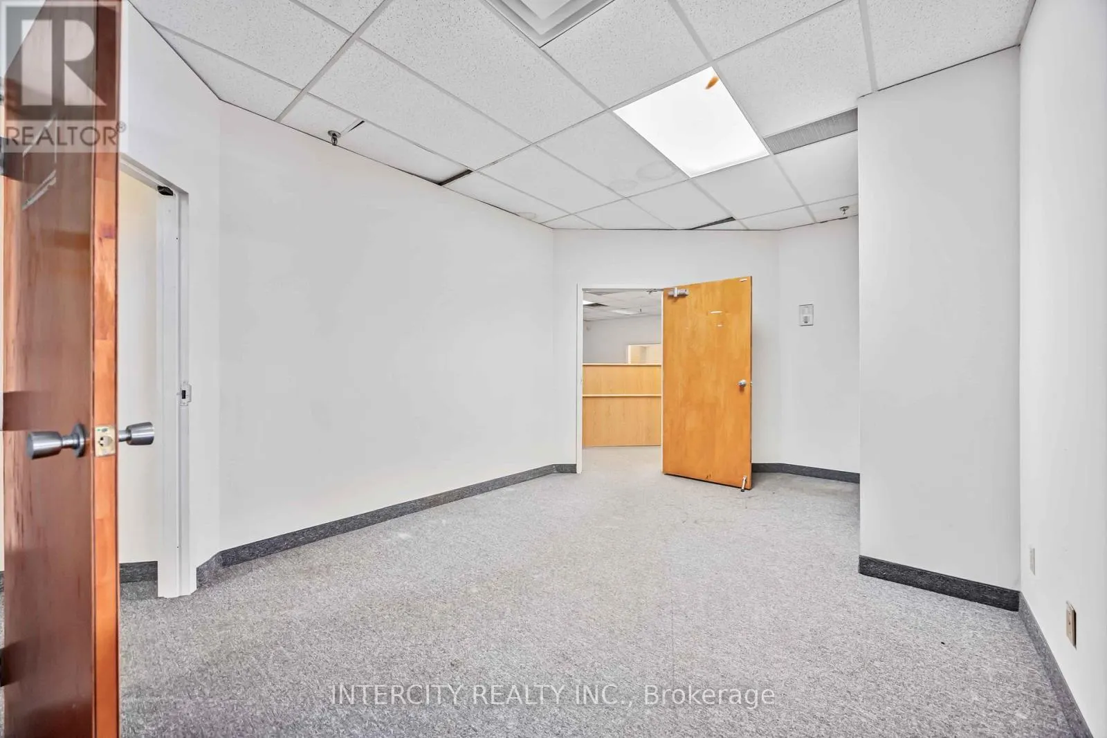 65 MELFORD DRIVE