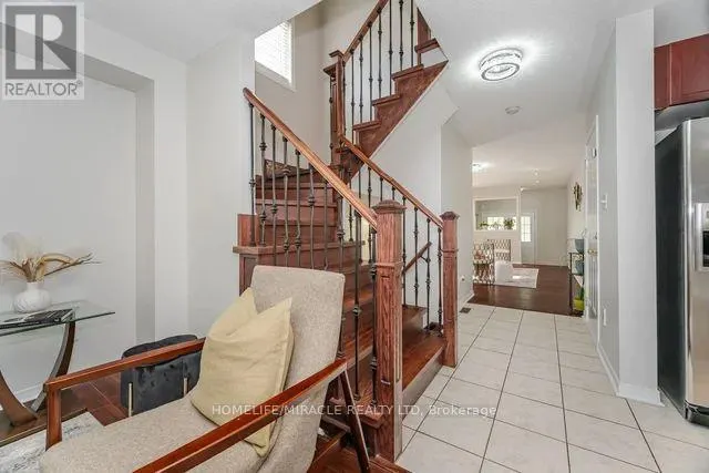 25 LUCE DRIVE E