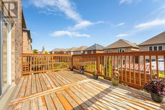 25 LUCE DRIVE E