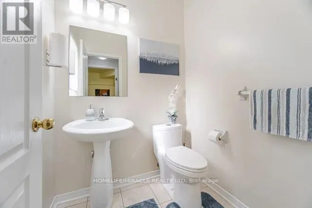 25 LUCE DRIVE E